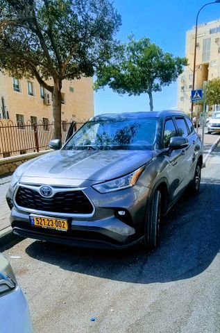 מודעת רכב טויוטה היילנדר