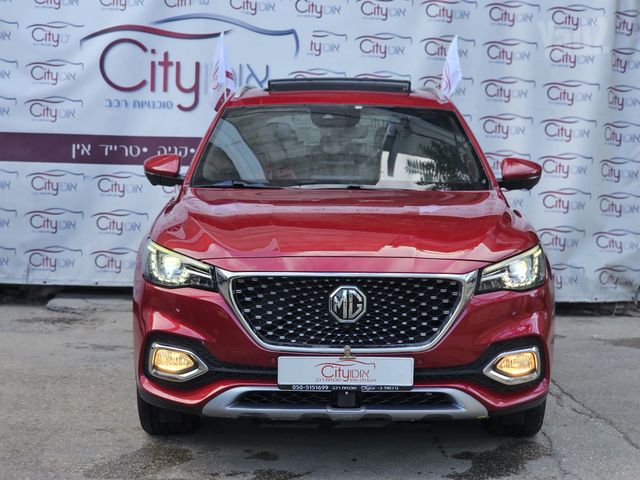 מודעת רכב אם ג'י EHS PHEV