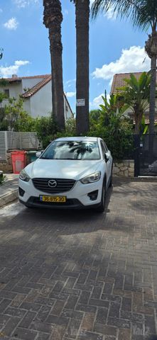 מודעת רכב מאזדה CX-5
