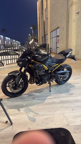 מודעת רכב קאוואסאקי Z900