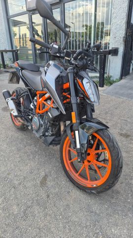 מודעת רכב KTM Naked Duke 390