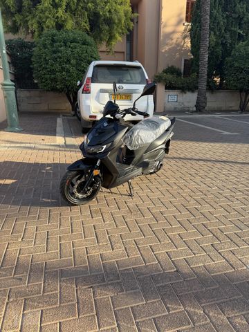 מודעת רכב סאן יאנג Jet 4 RX