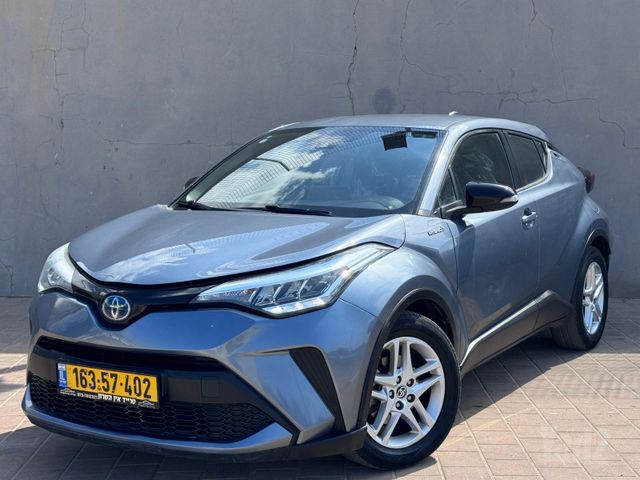 מודעת רכב טויוטה C-HR
