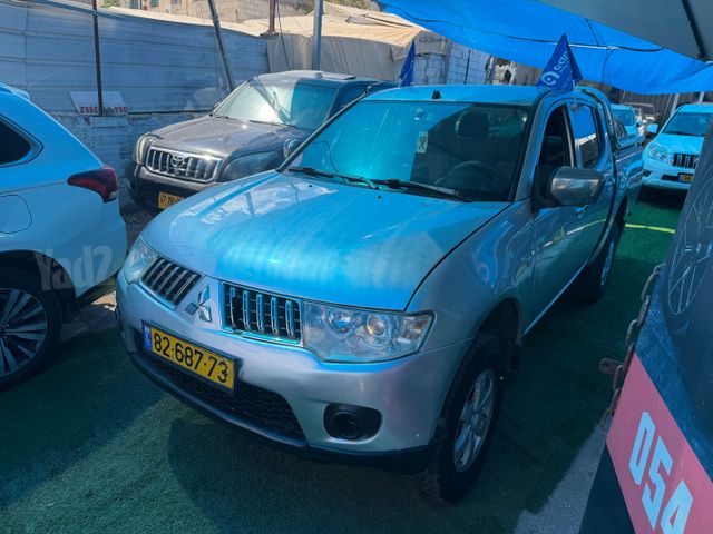 מודעת רכב מיצובישי לנסר