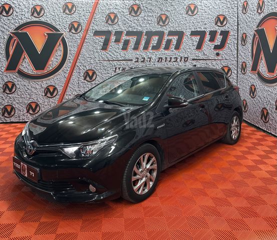 מודעת רכב טויוטה אוריס 1