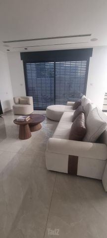 שושנה שבבו 40