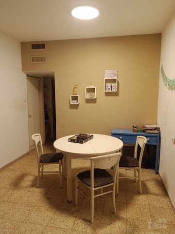 Rehovot, Israel 4
