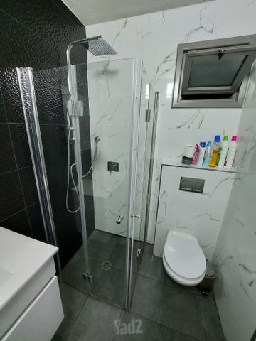 Rehovot, Israel 10