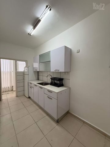 Ramat Gan, Israel 9