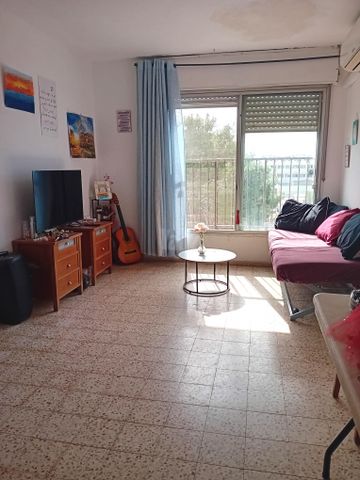 דרך שרה 15