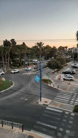 שדרות דואני 39