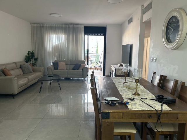 Ramat Gan, Israel 9