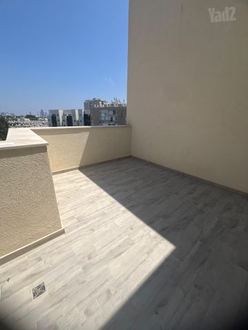 Tel Aviv-Yafo, Israel 4
