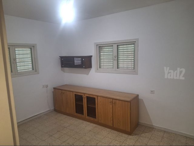 Petah Tikva, Israel 6