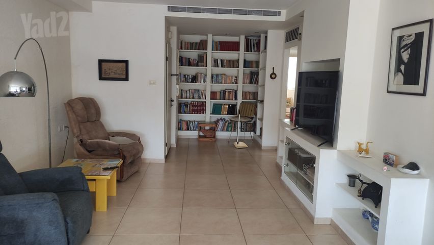 Petah Tikva, Israel 8