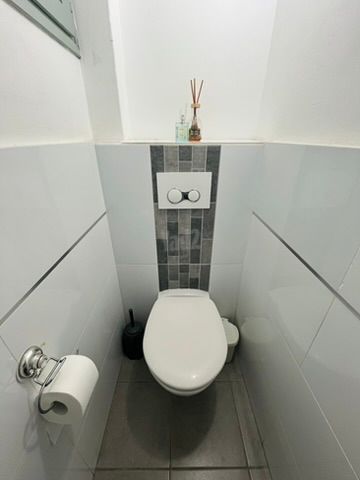 Petah Tikva, Israel 4