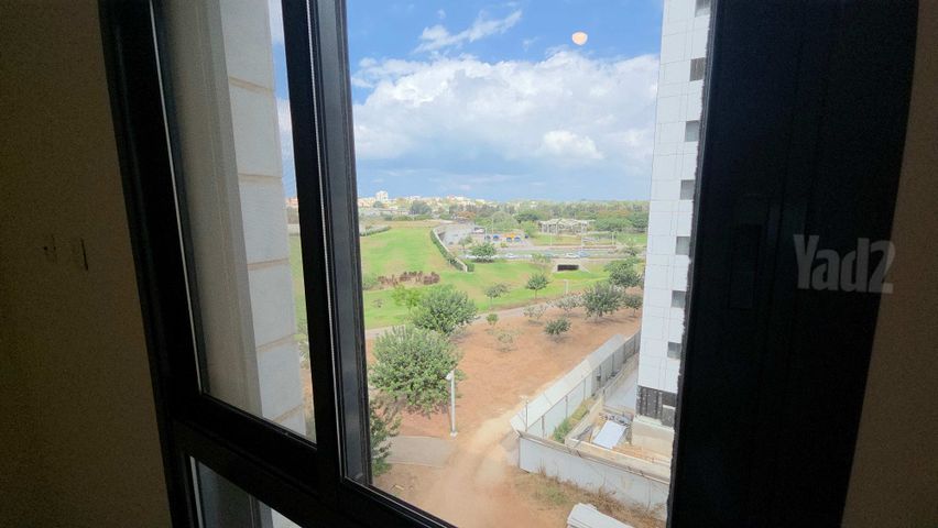 Herzliya, Israel 9