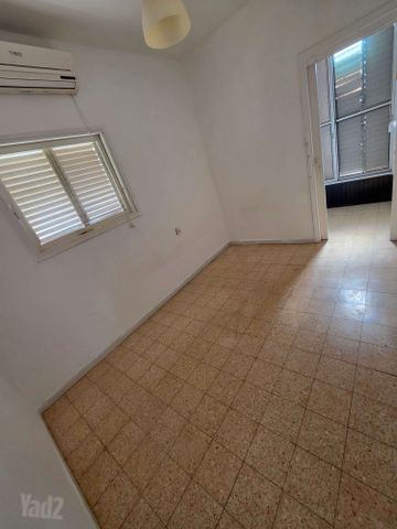 Ramat Gan, Israel 6