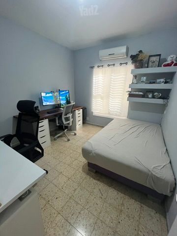 Petah Tikva, Israel 3