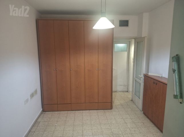 Petah Tikva, Israel 3