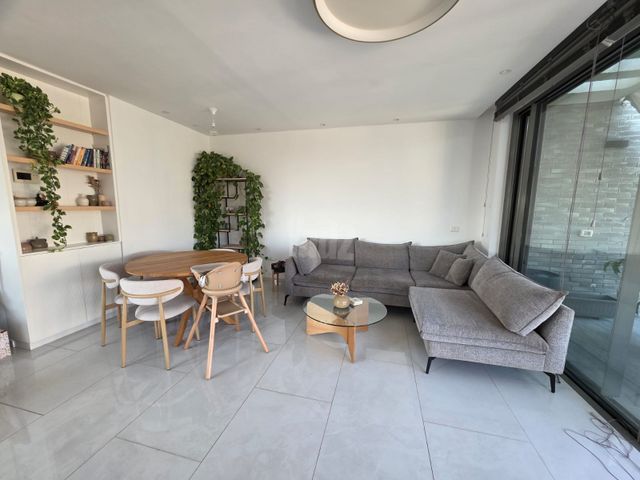Ramat Gan, Israel 5