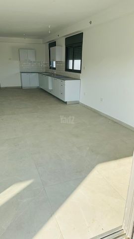 אליעזר בן יהודה 38