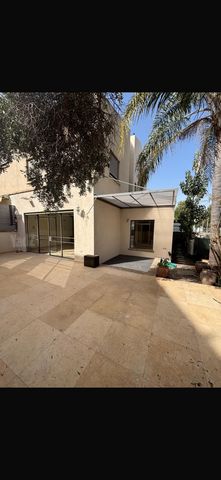 Tel Aviv-Yafo, Israel 6