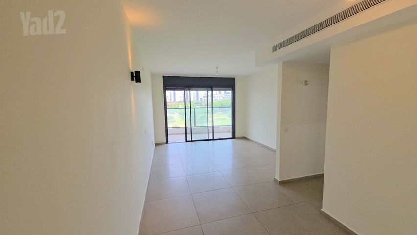 Herzliya, Israel 5