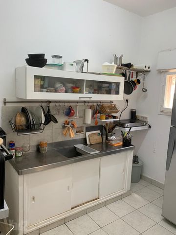כיכר היינריך היינה 14