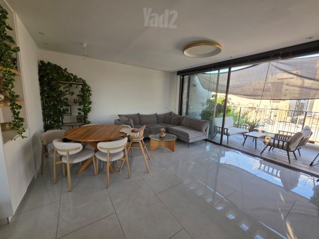 Ramat Gan, Israel 4