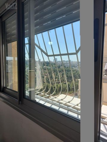 דירה להשכרה בירושלים — 2