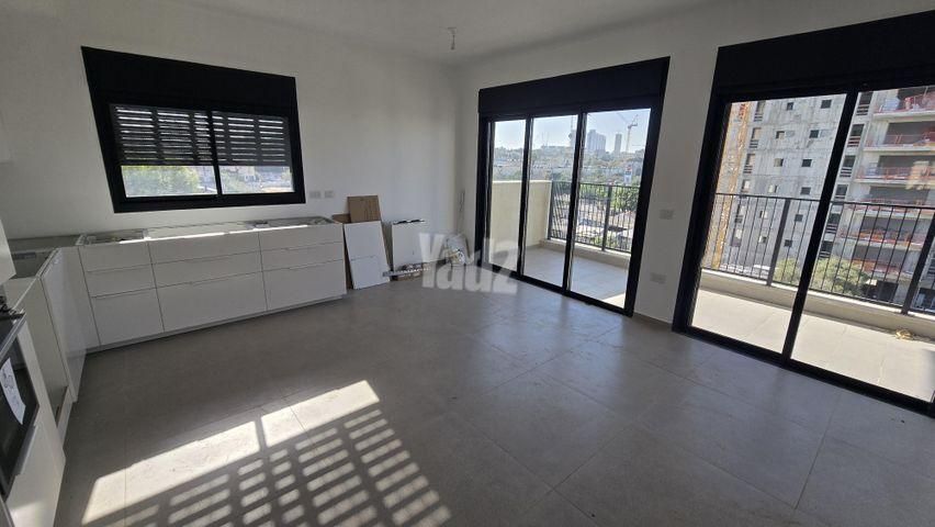 Tel Aviv-Yafo, Israel 4