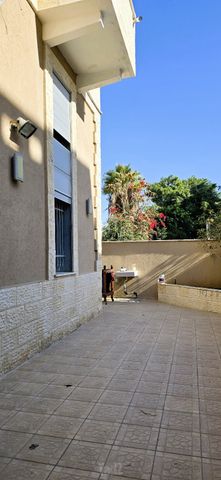 עג'מי, גבעת העליה