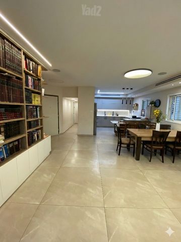 Petah Tikva, Israel 2