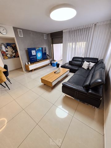 Holon, Israel 2