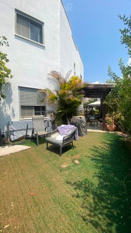 Herzliya, Israel 7