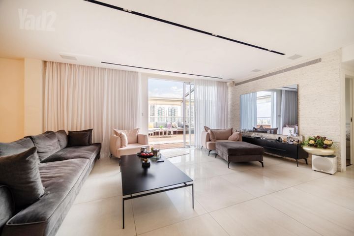 Ramat Gan, Israel 7