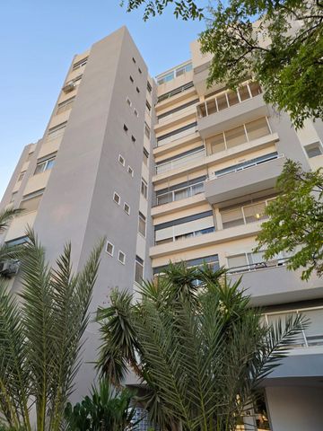 הרצל רוזנבלום 