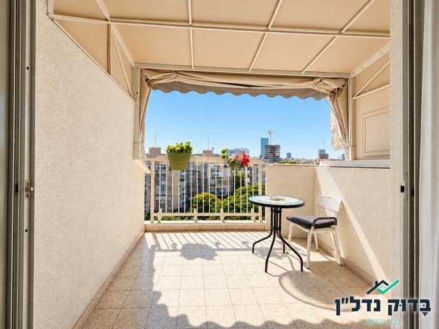 Holon, Israel 2