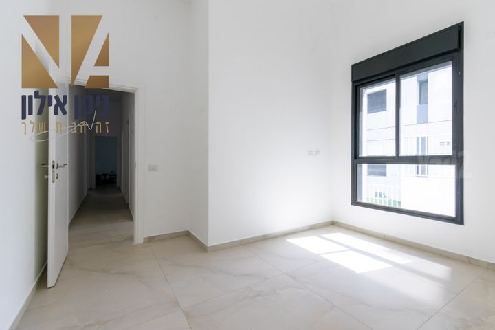 Petah Tikva, Israel 10