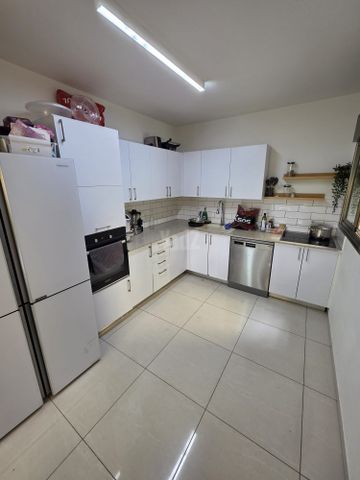 Holon, Israel 4