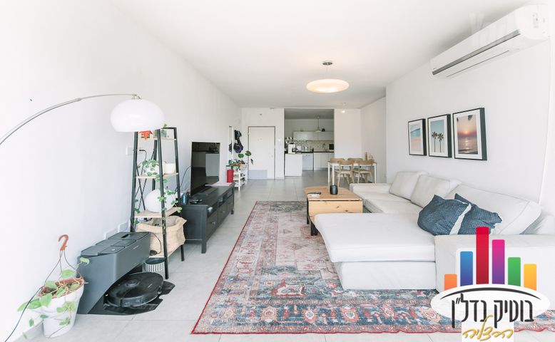 Herzliya, Israel 4