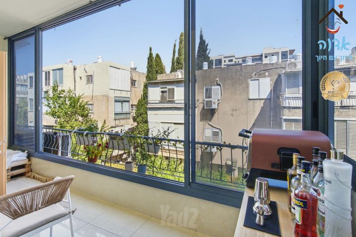 Givatayim, Israel 4