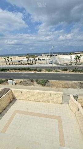 Ashdod, Israel 12