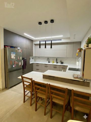 Petah Tikva, Israel 3