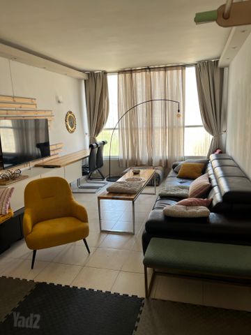 Petah Tikva, Israel 4