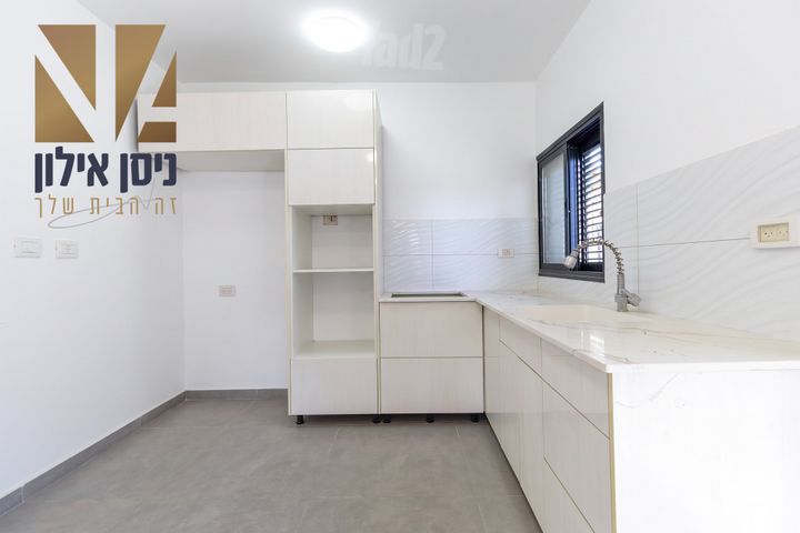Petah Tikva, Israel 6