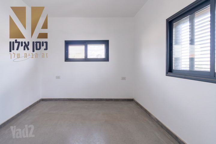Petah Tikva, Israel 7