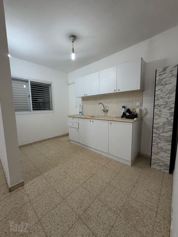 Petah Tikva, Israel 3