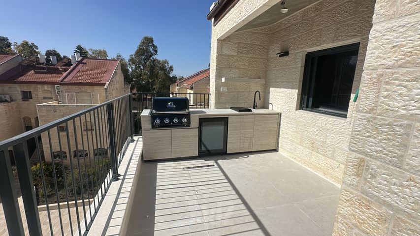 דן 